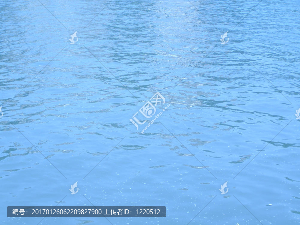水