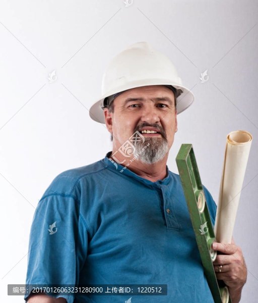一個(gè)心滿意足的建筑工人