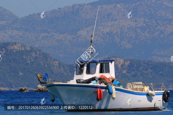 漁船在萊夫卡斯希臘愛(ài)奧尼亞島