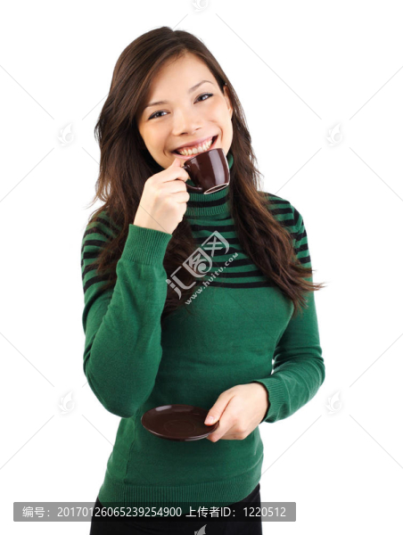 意大利濃咖啡的女人