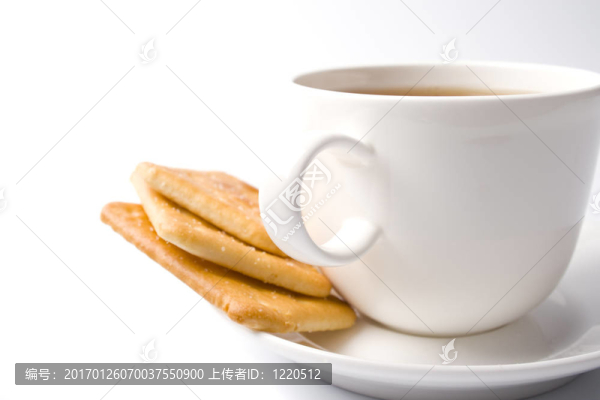 一杯茶和一些餅干