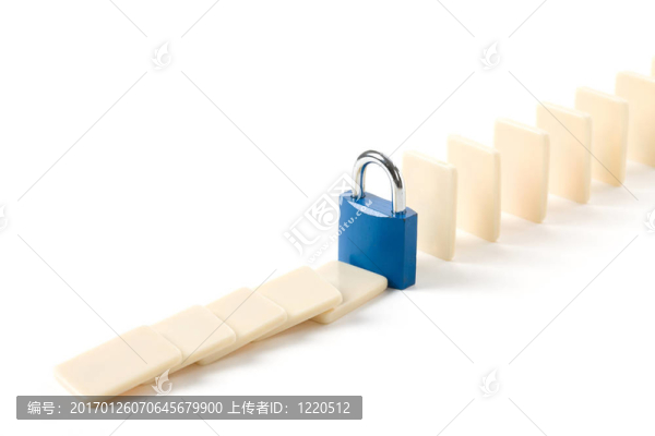 多米諾和鎖