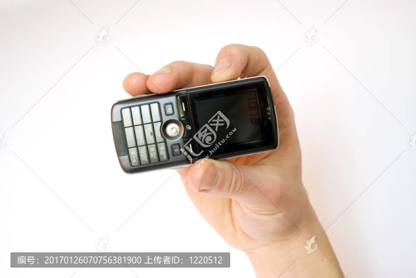 可移動的