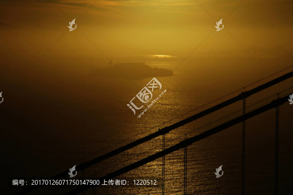惡魔島的清晨