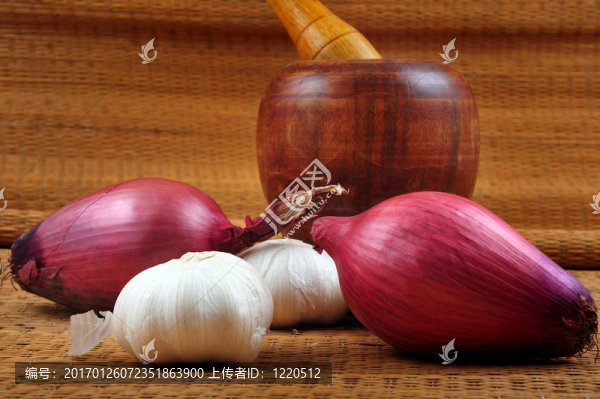 大蒜和onioin