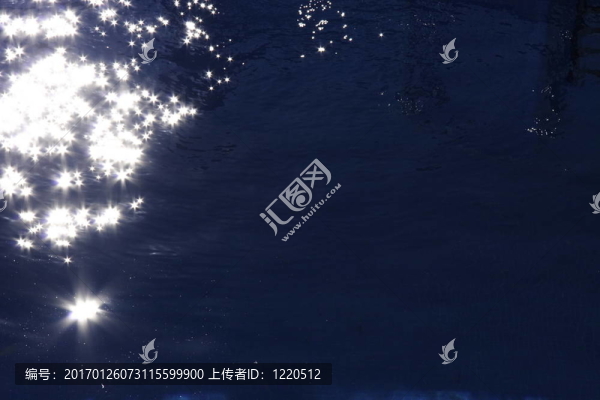 太陽在水上