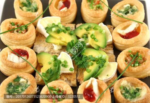 卡門叮咬和Vol,Au,Vonts
