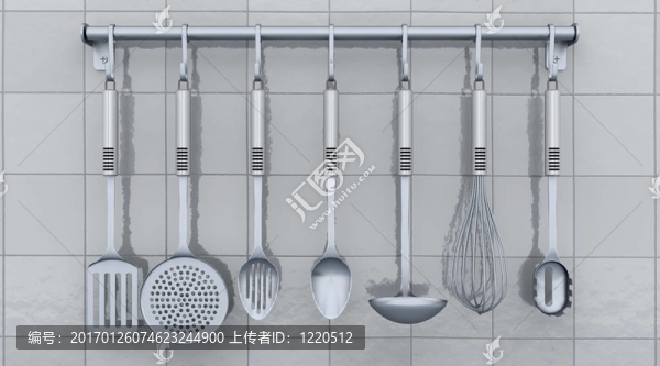 架子上的廚房用具