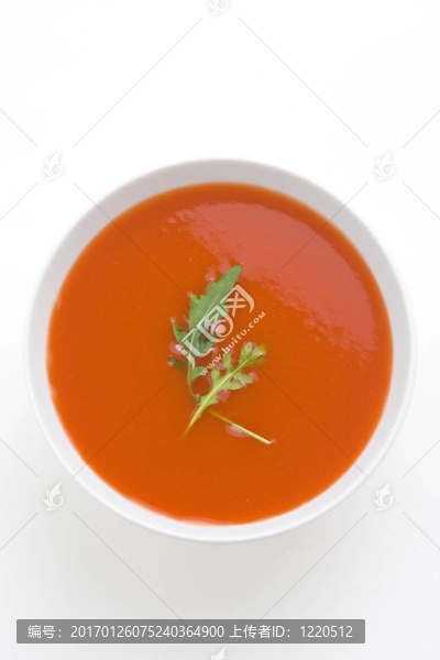 美味健康的自制番茄湯和蔬菜