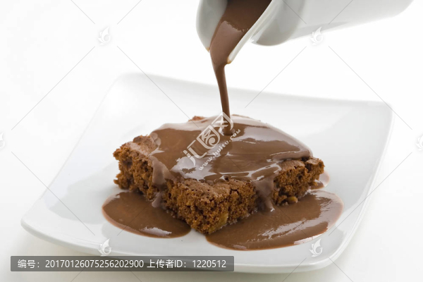 核桃和香草巧克力布朗尼