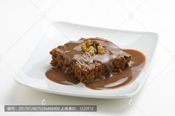 核桃和香草巧克力布朗尼