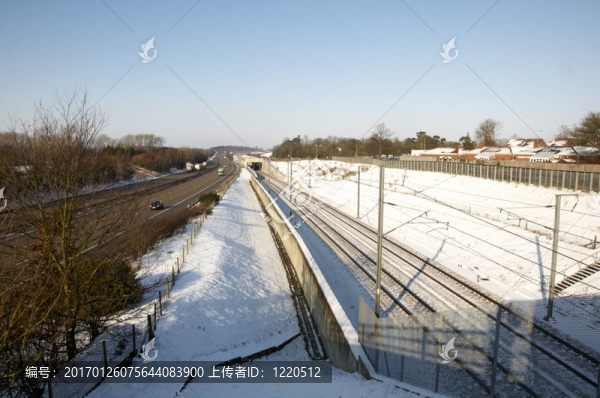軌道上的雪