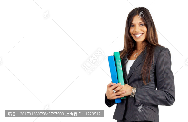 美麗的黑發(fā)女商人拿著文件
