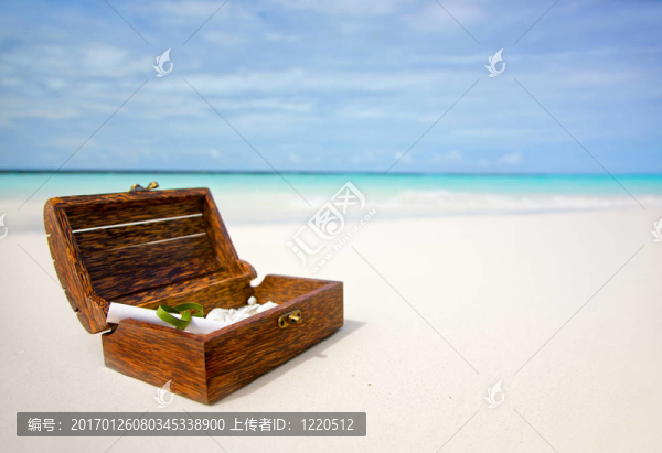 在海灘上的消息