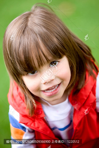 快樂的孩子的肖像