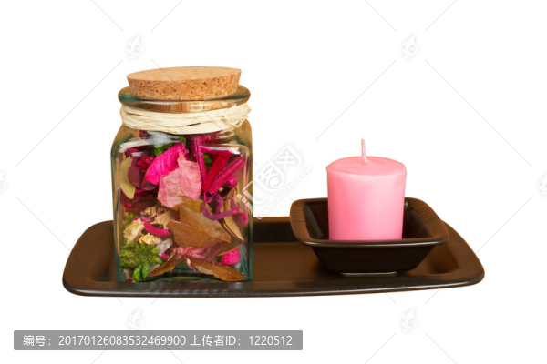 蠟燭和香精罐