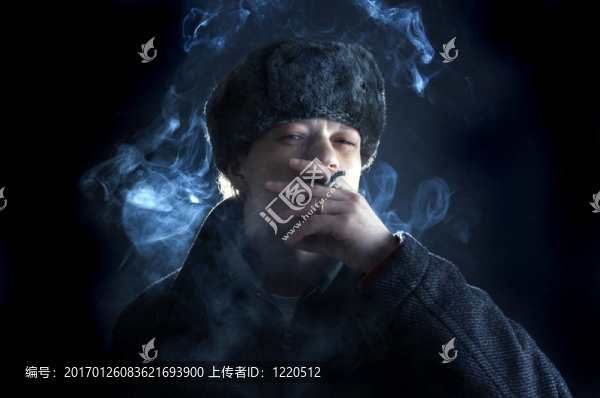 吸煙的人