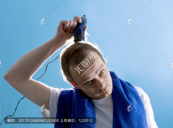自我服務(wù)的理發(fā)師