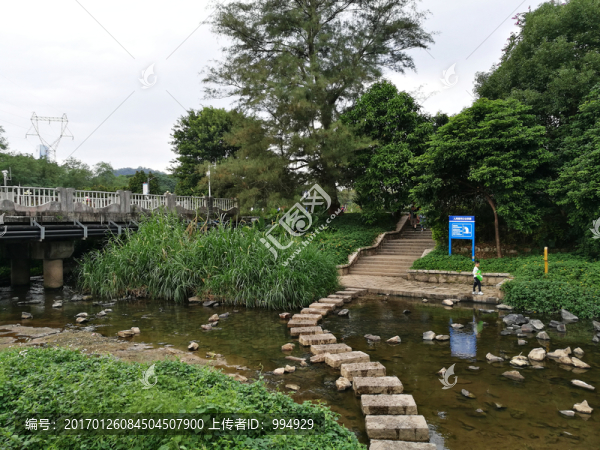 深圳東湖公園石橋