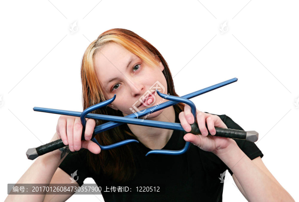 武術(shù)與賽的女孩-匯圖網(wǎng) www.fosd68.com 武術(shù)與賽的女孩