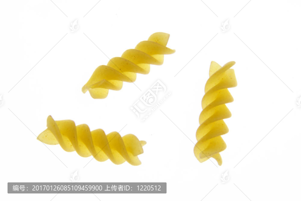 三枚螺絲粉