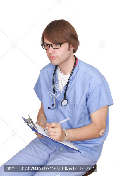 年輕的男醫(yī)生或護士