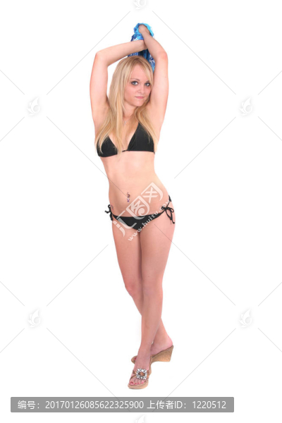 女人穿著泳衣