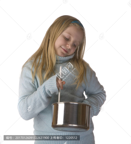 女孩做飯