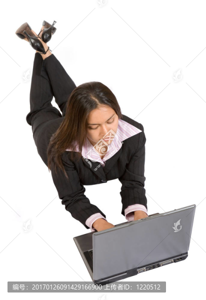 商務(wù)女性筆記本電腦
