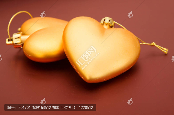 美麗的金色的心