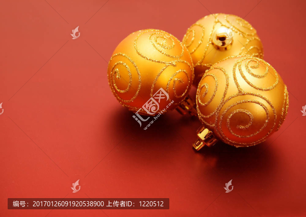 金色圣誕球