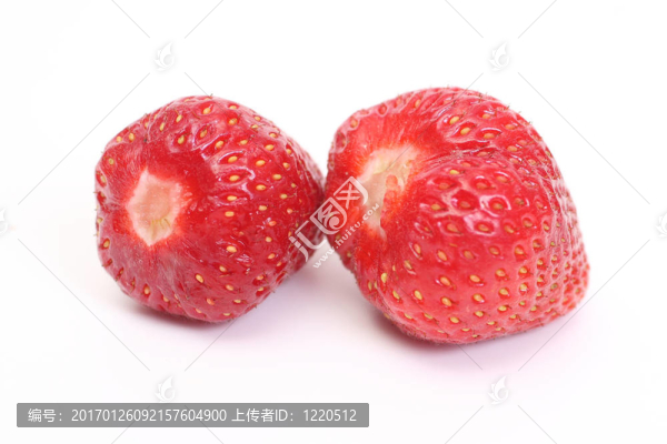 兩個甜草莓