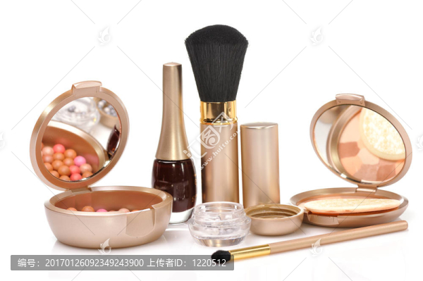 一套化妝品