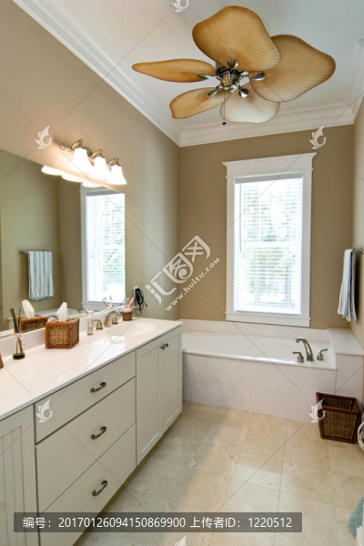 簡(jiǎn)約的浴室-匯圖網(wǎng) www.fosd68.com 簡(jiǎn)約的浴室