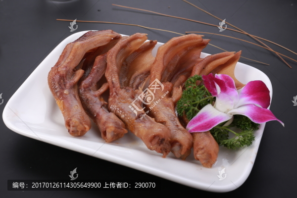 鹵鴨腳