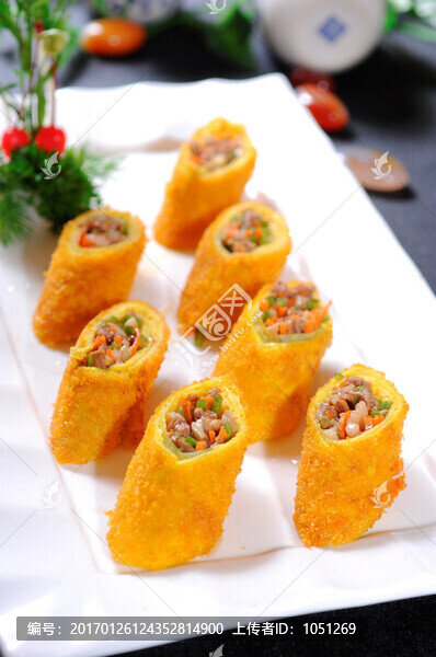 脆皮牛肉叉燒卷