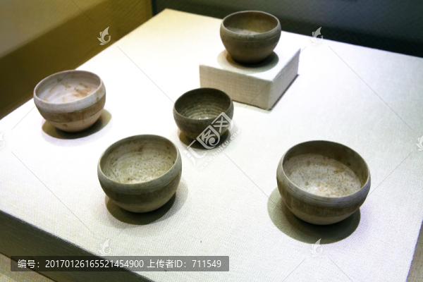 條紋原始瓷盞,戰(zhàn)國(guó)-匯圖網(wǎng) www.fosd68.com 條紋原始瓷盞,戰(zhàn)國(guó)