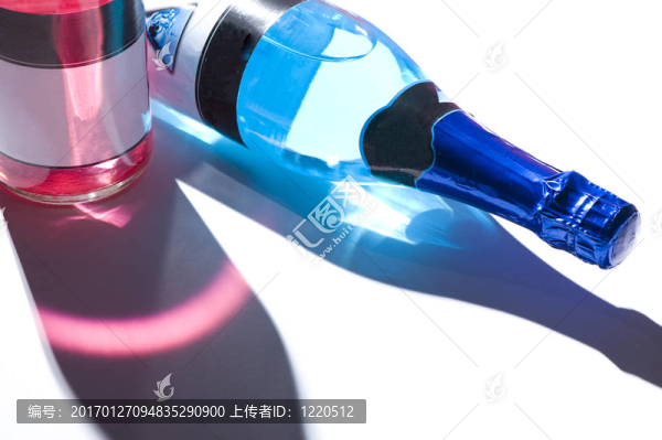 氣泡飲料瓶