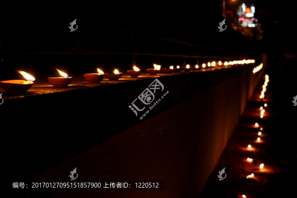傳統(tǒng)的燈具布置方式