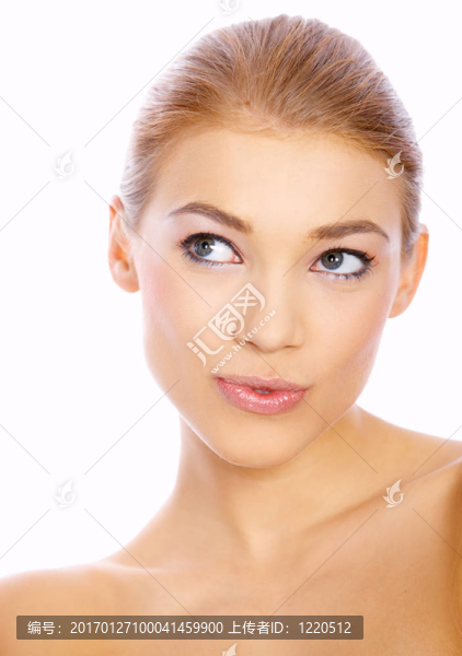 可愛的金發(fā)女孩
