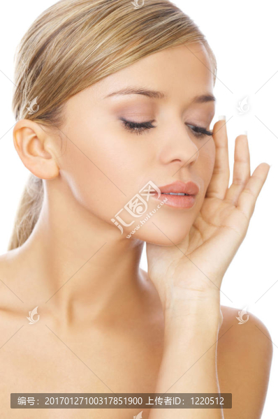 金發(fā)美女