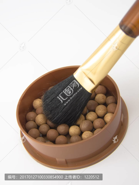 化妝刷和粉球