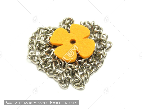 金屬鏈上的花-匯圖網(wǎng) www.fosd68.com 金屬鏈上的花