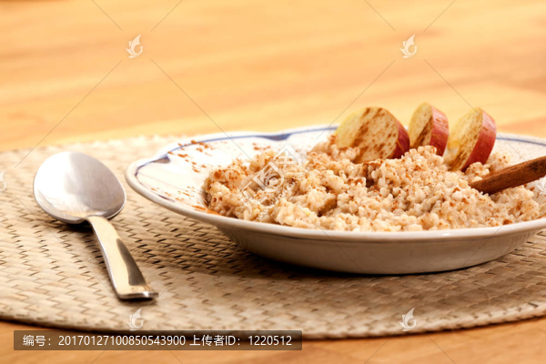 蘋果肉桂粥