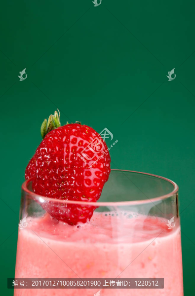 草莓飲料
