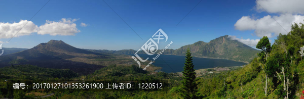 全景的高山湖泊巴都爾；巴都爾；巴厘；印度尼西亞
