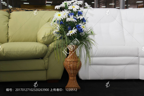 風格的沙發(fā)