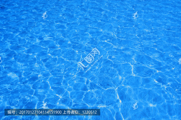水藍(lán)色的背景
