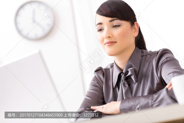 女商人在辦公