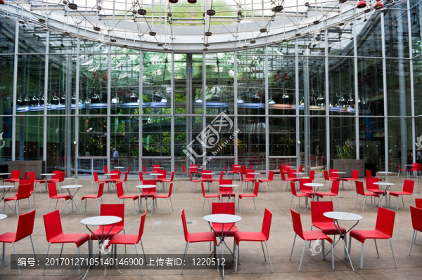 空蕩蕩的餐廳-匯圖網(wǎng) www.fosd68.com 空蕩蕩的餐廳